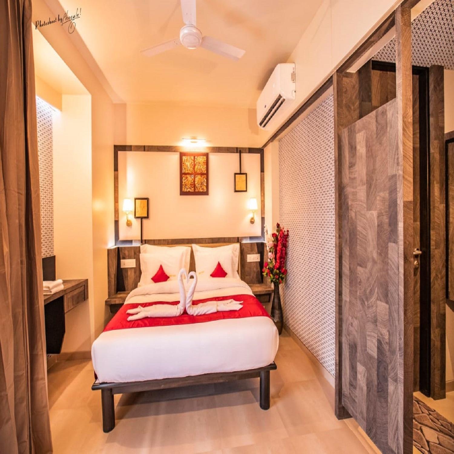 Hotel Prabha Palace Ahmednagar Buitenkant foto